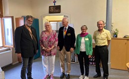 Governor Stefan Karnop zu Besuch bei der "Herberge zur Heimat"